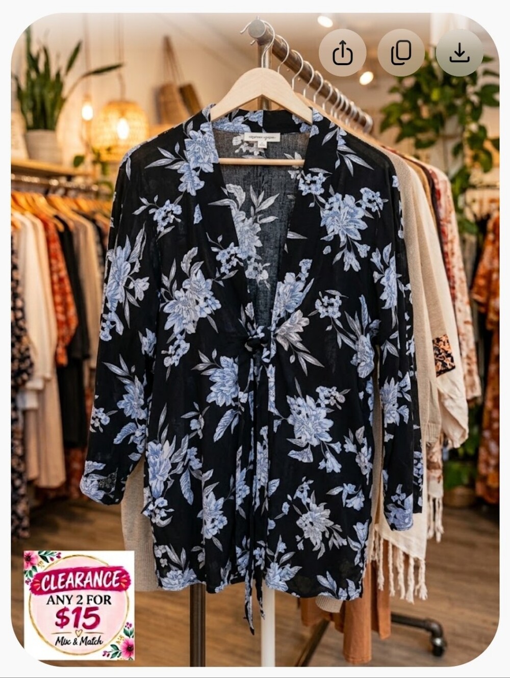 SPIRITUAL GANGSTER Black and White floral open front Kimono One Size●